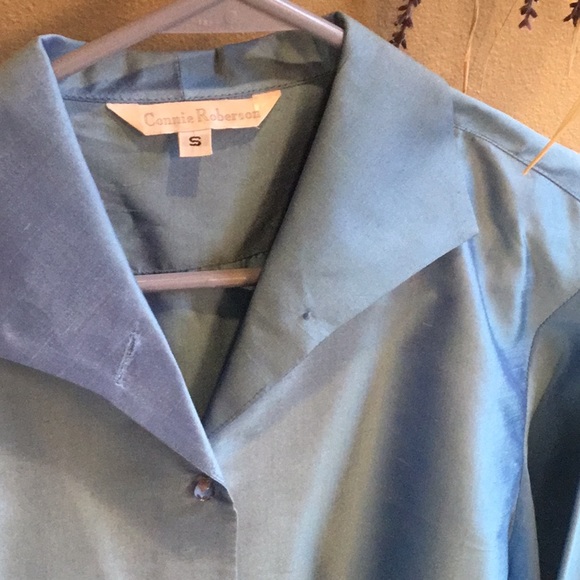 100% silk blouse,made in America. - Picture 8 of 8